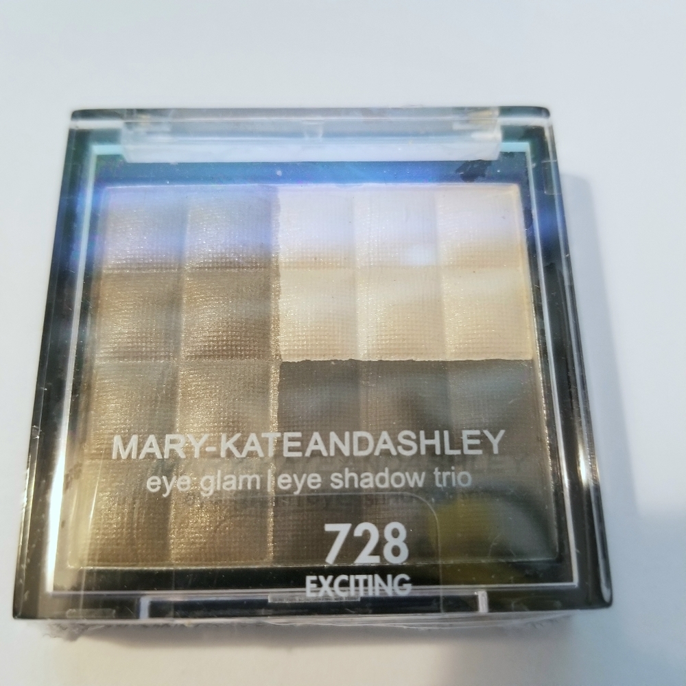 Mary-Kate and Ashley Eye Glam Eye Shadow Trio‎